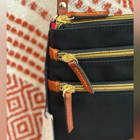 Dooney & Bourke North/South Triple Zip Crossbody Black Nylon Bag NEW - Picture 6 of 12